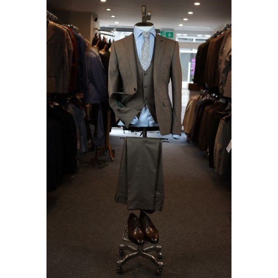 White Label Slim Fit Oliver Brown 3pcs suit